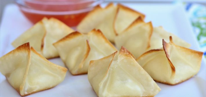 Baked Cream Cheese Wontons- Only 3 Ingredients