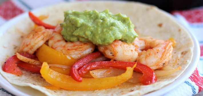 Skillet Shrimp Fajitas- thaicaliente.com