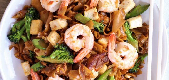 Pad See Ewe with Shrimp and Tofu- thaicaliente.com