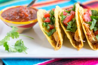Crunchy Salsa Chicken Tacos- thaicaliente.com