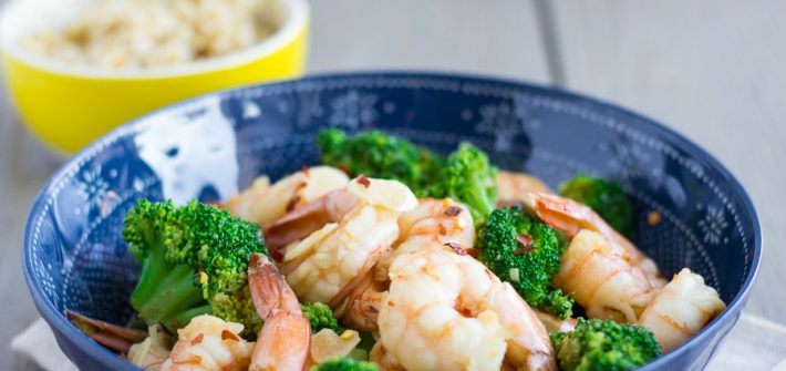 Garlic Shrimp and Broccoli Stir Fry- thaicaliente.com